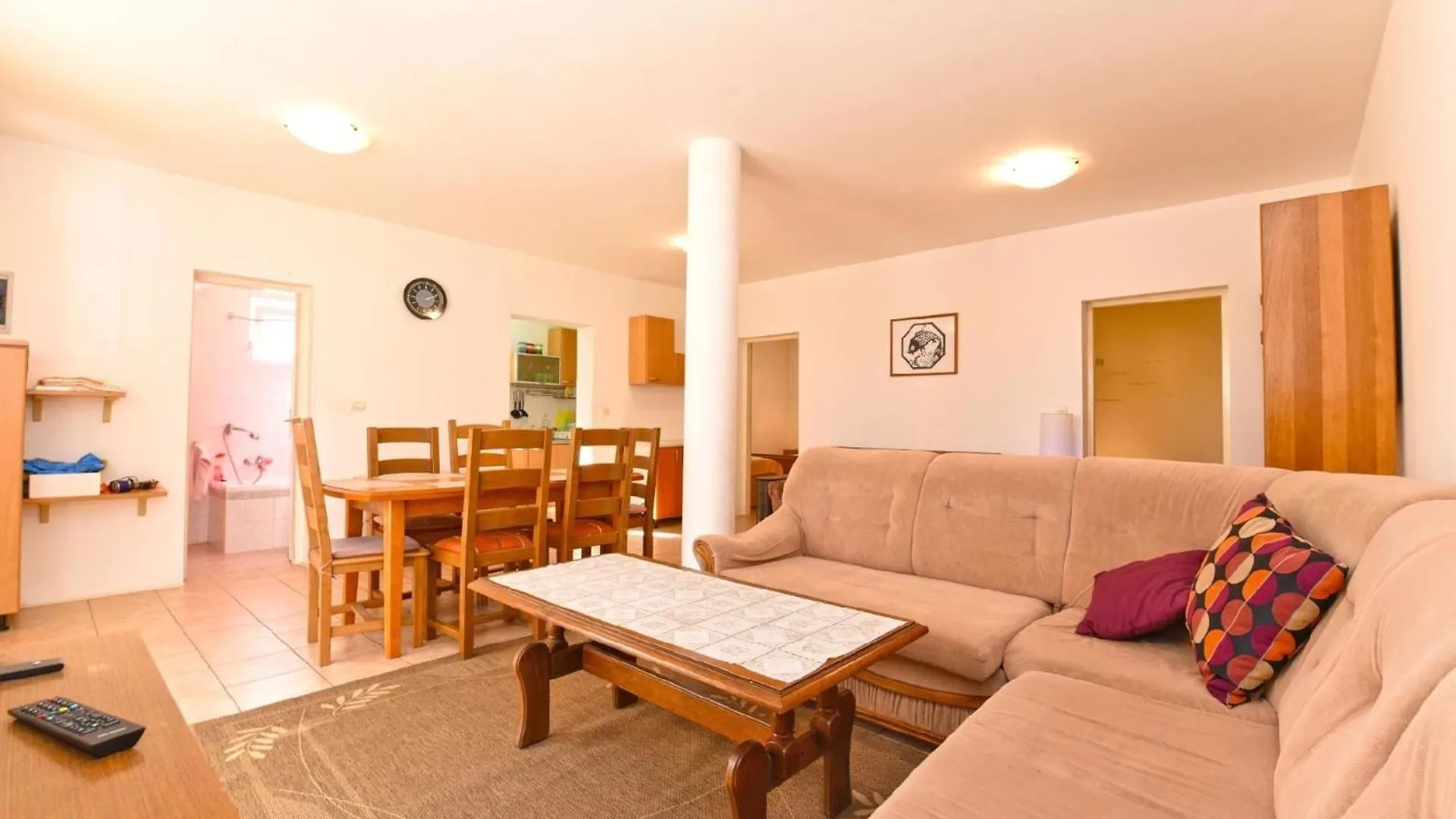 Apartment Ferienwohnung Fuer 6 Personen Ca 70 Qm In Pula, Istrien Istrische Riviera