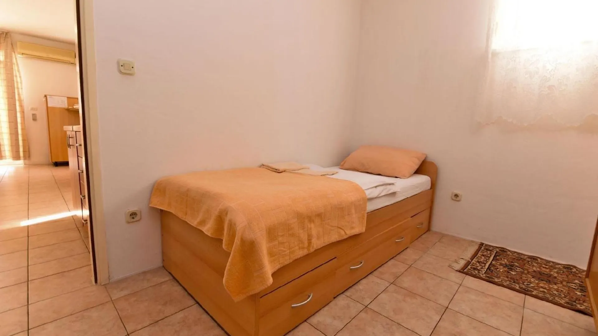 Apartment Ferienwohnung Fuer 6 Personen Ca 70 Qm In Pula, Istrien Istrische Riviera Croatia